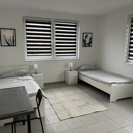 Aparts Centrum Apartmanhotel *
